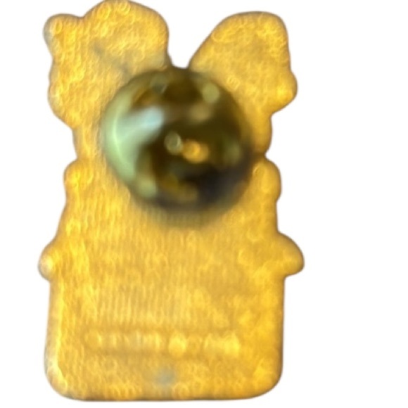 Chip & Dale Rescue Rangers Gold and Red Linited Edition Disney Pin NWOT - Picture 2 of 5